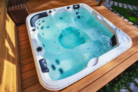 Гидромассажные бассейны
